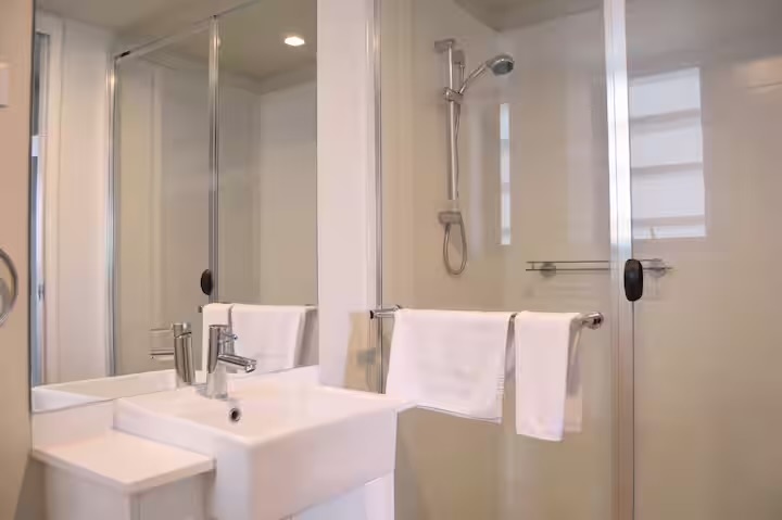 Casa d' Mar holiday accommodation, Coolangatta (Kirra), Gold Coast QLD — photo 12 of 35
